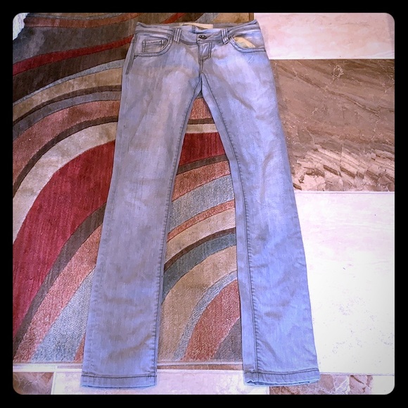 ❗️2/$15❗️ZARA Light Grey Mid Rise Skinny Jean - Picture 1 of 7
